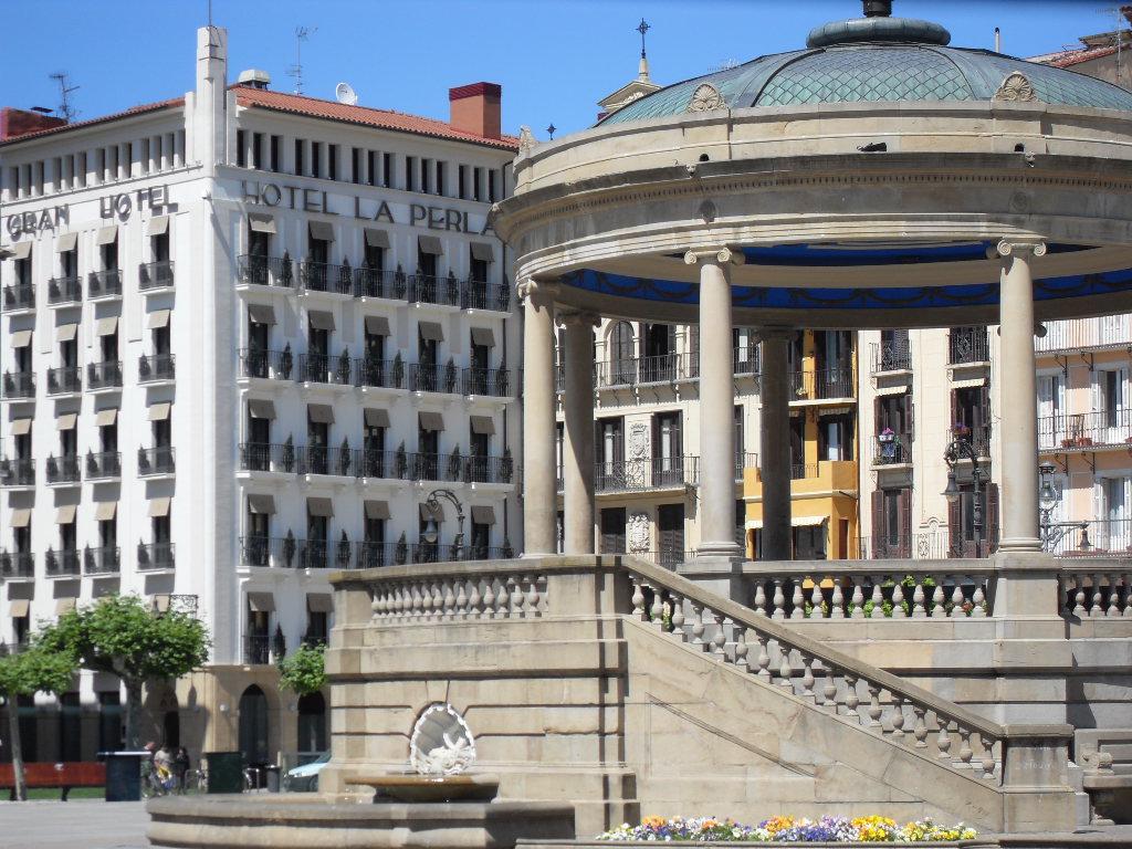 Gran Hotel La Perla Pamplona Luaran gambar