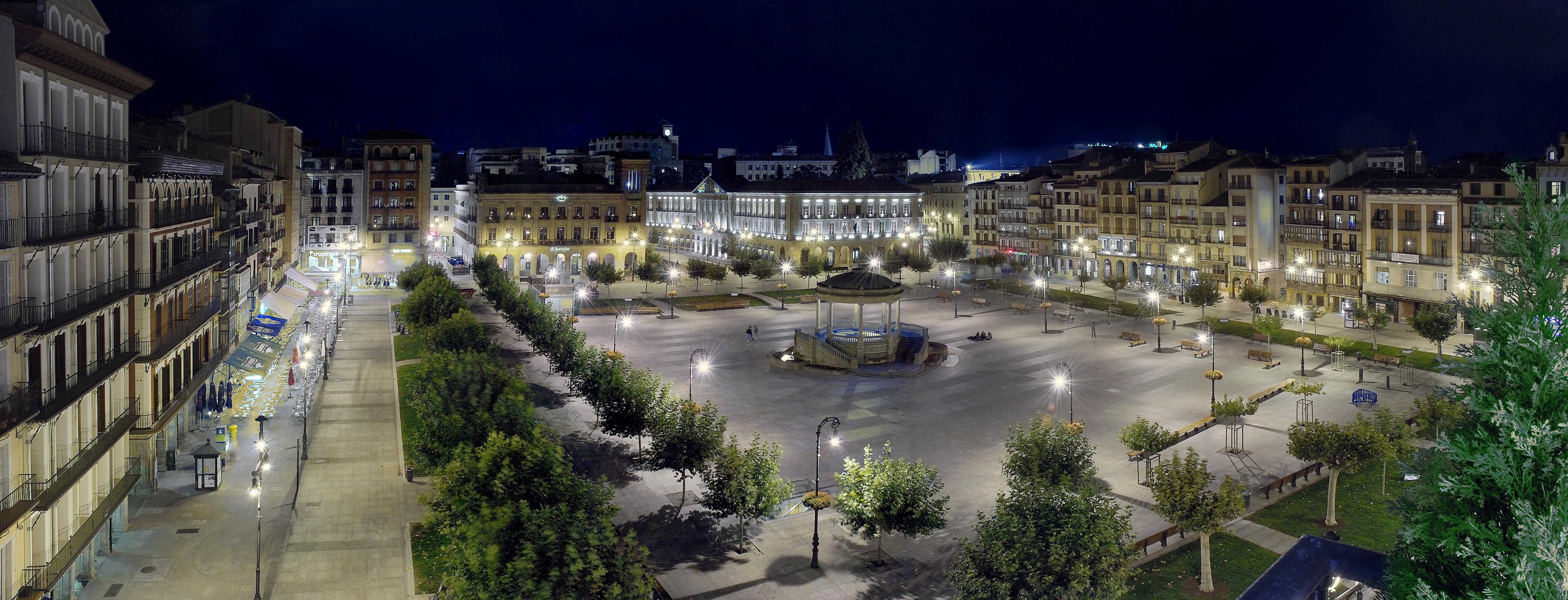 Gran Hotel La Perla Pamplona Luaran gambar